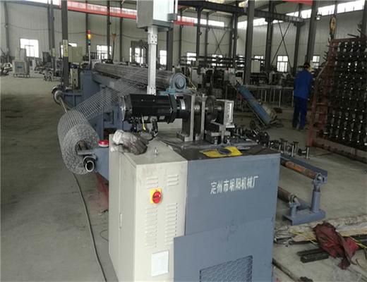 2.5mm Plc Hexagonal Wire Mesh Machine For Pavement Reinforcement