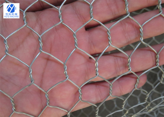 Lightweight Oilproof Hexagonal Gabion Mesh , Hot Dipped Galvanised Hexagonal Netting